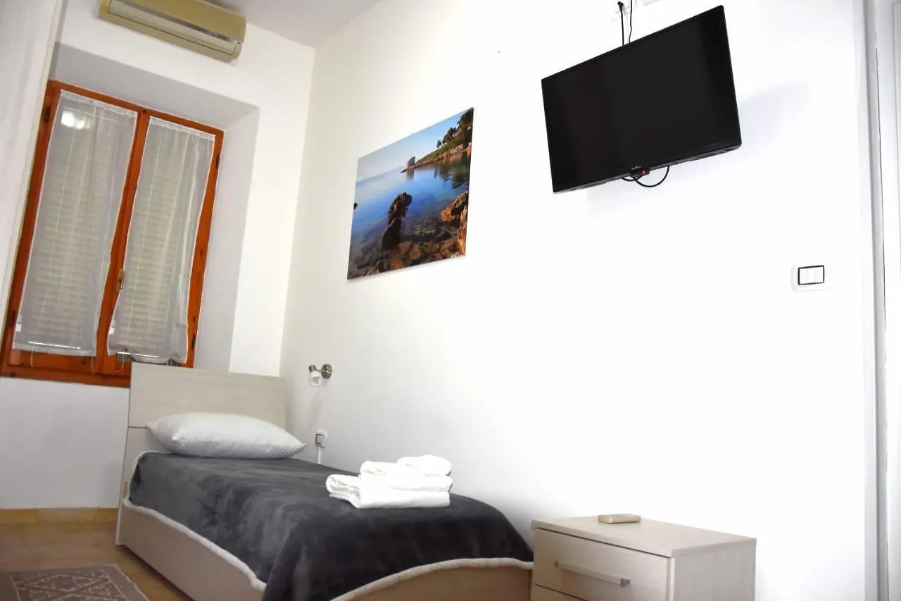 ألغيرو Sardinia B&B 0*,  إيطاليا